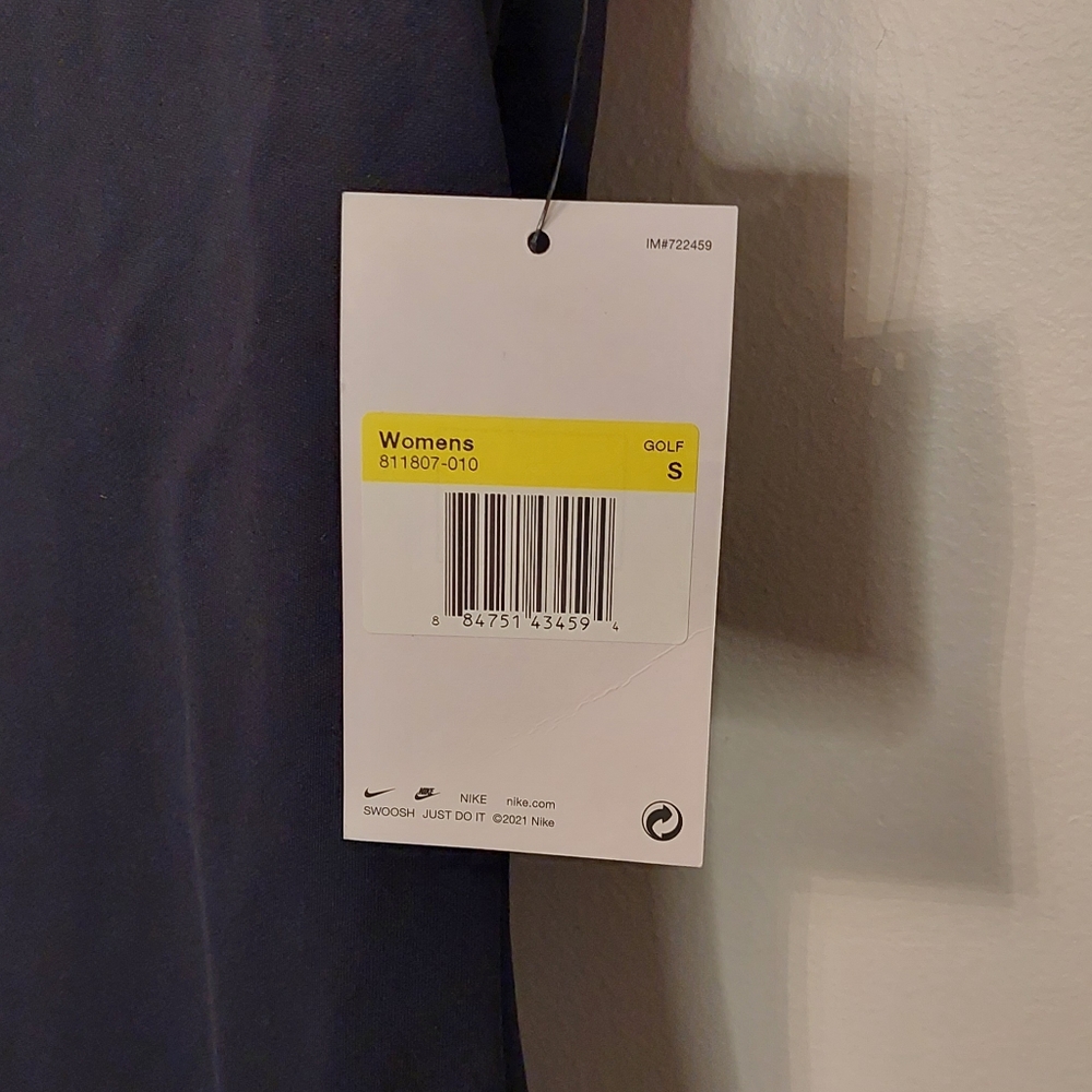 NWTS Nike Black Small Golf Shirt - Picture 2 of 6
